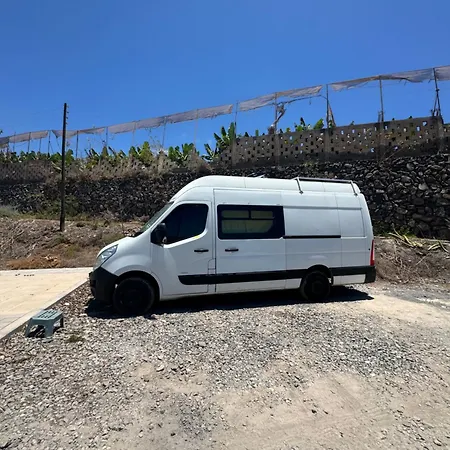 Van 222 캠프장 엘메다노